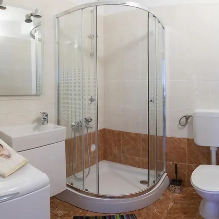 Apartament Adela